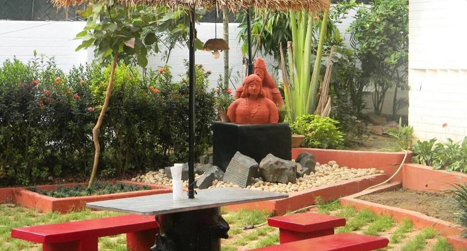 Park Guest House, Shantiniketan 5